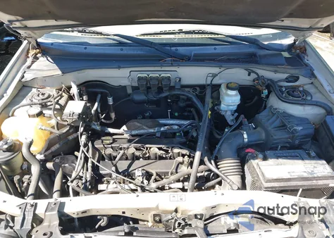 2006 Mercury Mariner Convenience из США, поврежденный, VIN 4M2YU56Z86DJ06525